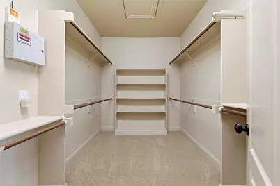 563 Rockingham Drive, Irving, TX 75063 - Photo 28