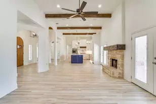 525 S Sugartree Dr, Lipan, TX 76462 - Photo 14