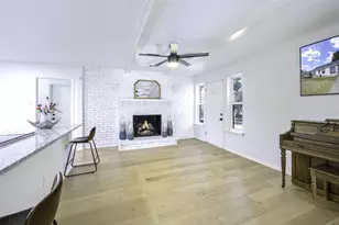 529 Summit Dr, Richardson, TX 75081 - Photo 2