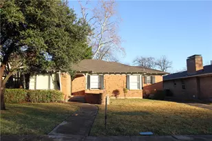 6703 Vada Dr, Dallas, TX 75214 - Photo 2