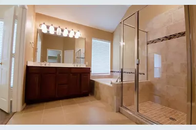 11458 Newberry Drive, Frisco, TX 75035 - Photo 8