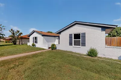 1407 El Camino Circle, Princeton, TX 75407 - Photo 2