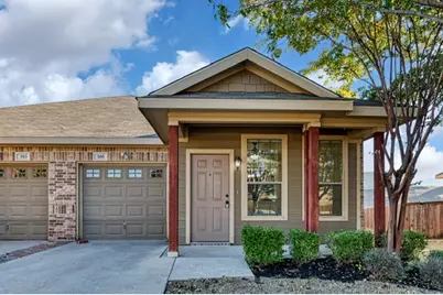 393 Orbit Drive, Lavon, TX 75166 - Photo 2