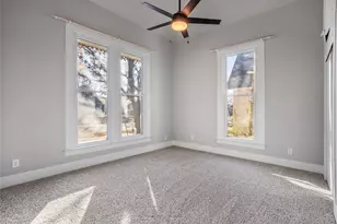 217 W Hull St, Denison, TX 75020 - Photo 14