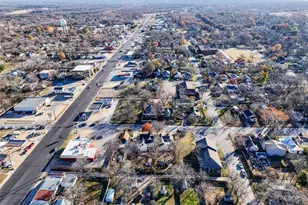 217 W Hull St, Denison, TX 75020 - Photo 20