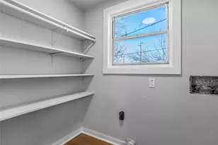 217 W Hull St, Denison, TX 75020 - Photo 16