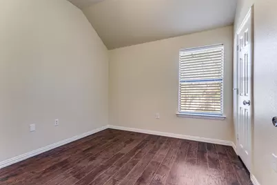 3301 Hiawatha Trail, Lake Worth, TX 76135 - Photo 10