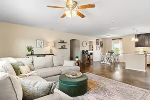 525 Brazos Hills Dr, Weatherford, TX 76087 - Photo 1