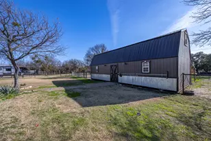 407 Miramar Cir, Weatherford, TX 76085 - Photo 26