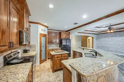 407 Miramar Circle, Weatherford, TX 76085 - Photo 14