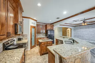 407 Miramar Cir, Weatherford, TX 76085 - Photo 14