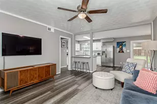 14019 Stardust Ln, Farmers Branch, TX 75234 - Photo 8