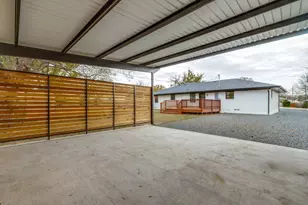 109 E 5th St, Prosper, TX 75078 - Photo 24