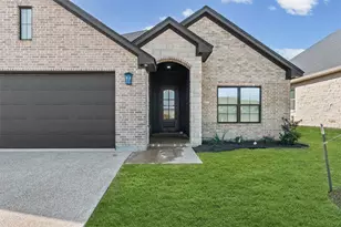 1817 Fabian Dr, Waco, TX 76712 - Photo 4