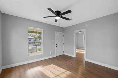 2111A Herring Avenue, Waco, TX 76708 - Photo 4