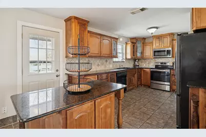 4933 Madella Street, Haltom City, TX 76117 - Photo 8