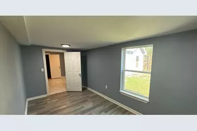 2022 Bourbon Street, Dallas, TX 75226 - Photo 8