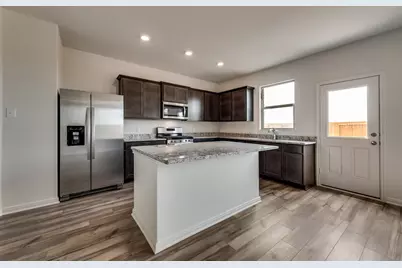 337 Shaw Creek Boulevard, Ferris, TX 75125 - Photo 4