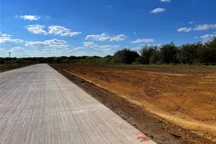 720 Vest Ln, Pilot Point, TX 76258 - Photo 8