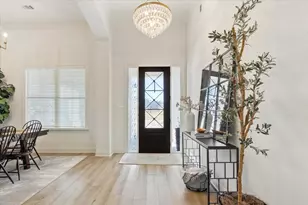 10229 Creekside Ln, Waco, TX 76712 - Photo 4