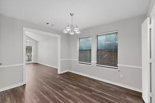 407 W Oak St, Wylie, TX 75098 - Photo 4