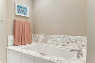 2525 N Pearl St, Dallas, TX 75201 - Photo 20