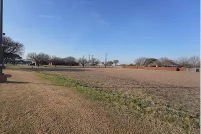 517 E Belt Line Road, Cedar Hill, TX 75104 - Photo 10