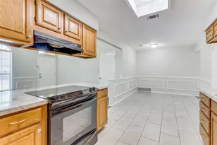 5008 Santa Fe Ct, Arlington, TX 76017 - Photo 10