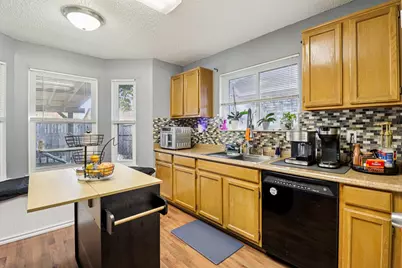 1103 Trenton Lane, Euless, TX 76040 - Photo 4