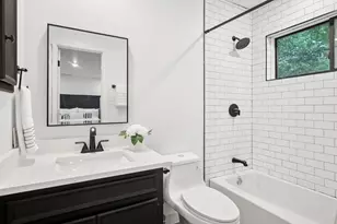 10823 Stone Canyon Rd, Dallas, TX 75230 - Photo 32