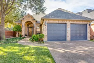 4248 Oak Park Ct, Fort Worth, TX 76109 - Photo 32