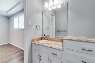 2814 Augusta Ln, Arlington, TX 76012 - Photo 22