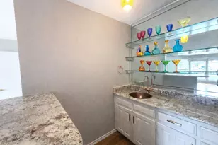 2814 Augusta Ln, Arlington, TX 76012 - Photo 14