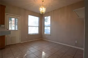 1400 Oakcrest Dr, Providence Village, TX 76227 - Photo 6