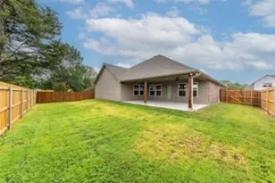 5007 Peacock Ln, Greenville, TX 75402 - Photo 6