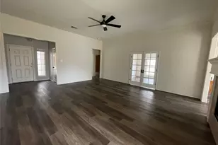 1014 Thistle Meade Cir, Burleson, TX 76028 - Photo 2