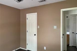 1014 Thistle Meade Cir, Burleson, TX 76028 - Photo 14