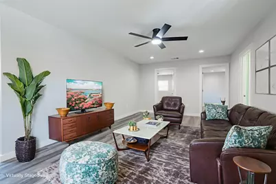 304 Pine Street, Seven Points, TX 75143 - Photo 6