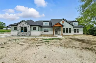 117 Goldfinch Ln, Weatherford, TX 76088 - Photo 2