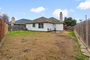 5648 Centeridge Dr, Dallas, TX 75249 - Photo 16