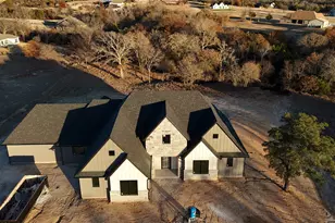 275 Latigo Wy, Weatherford, TX 76088 - Photo 2