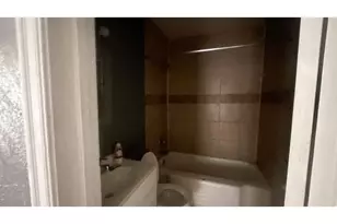 4518 Erath St, Fort Worth, TX 76119 - Photo 18