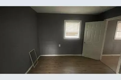 4518 Erath Street, Fort Worth, TX 76119 - Photo 16