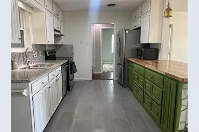 7720 Gaston Avenue, Fort Worth, TX 76116 - Photo 4