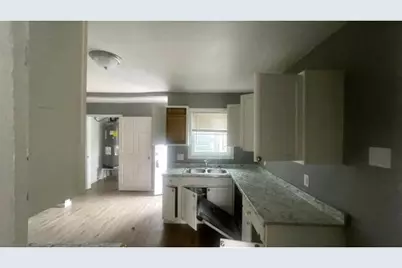 4853 Vinetta Drive, Fort Worth, TX 76119 - Photo 12