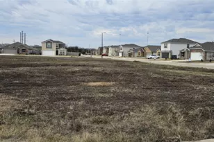 101 Hesed St, Greenville, TX 75402 - Photo 1