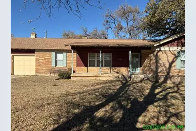 504 W Pioneer Street, Rising Star, TX 76471 - Photo 2