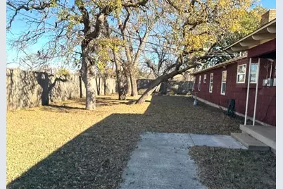 504 W Pioneer Street, Rising Star, TX 76471 - Photo 16