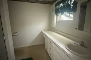 504 W Pioneer St, Rising Star, TX 76471 - Photo 12