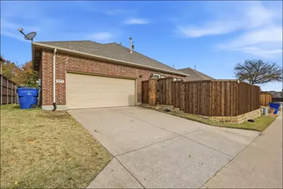 14775 Holly Leaf Drive, Frisco, TX 75035 - Photo 36